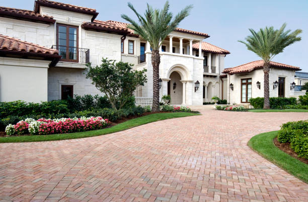 Best Driveway Pavers Near Me  in Old Westbury, NY