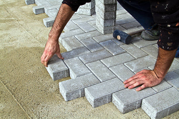 Best Driveway Pavers Near Me  in Old Westbury, NY
